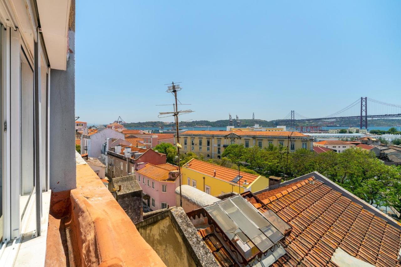 Whome | Premium River View Apartment Lisbona Esterno foto